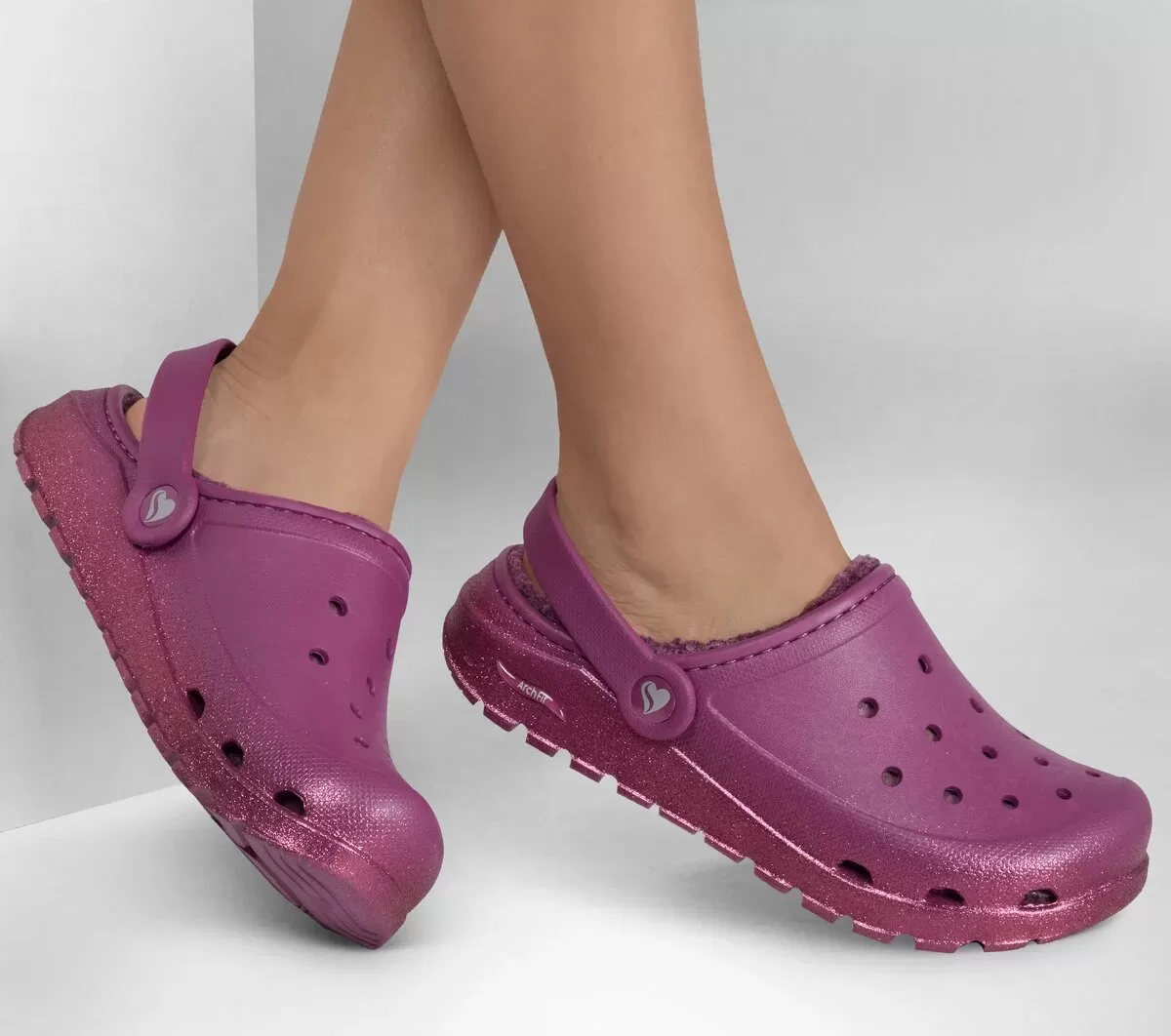 Foamies: Arch Fit Footsteps – Glisten